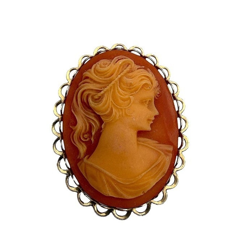 Cameo‎ Brooch Pin Resin Gold Tone Scalloped VTG Victorian Style Costume Jewelry